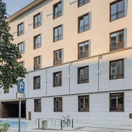 Taczaka 5 - - Check-in 24h *